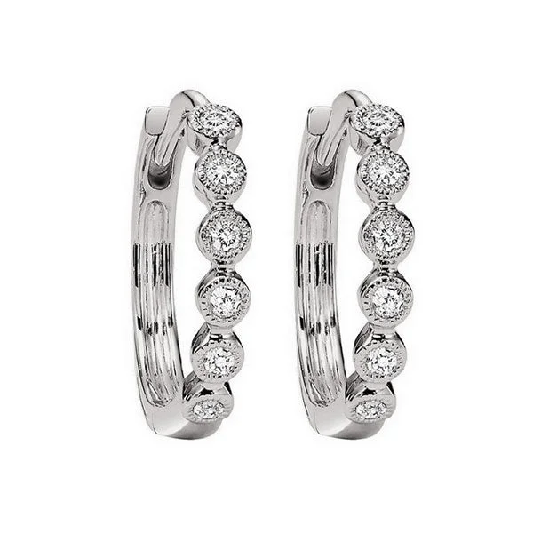 10KT WHITE GOLD DIAMOND (1/6CTW) EARRING