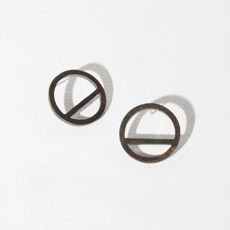 Wink Circle Earrings - Oxidized Brass