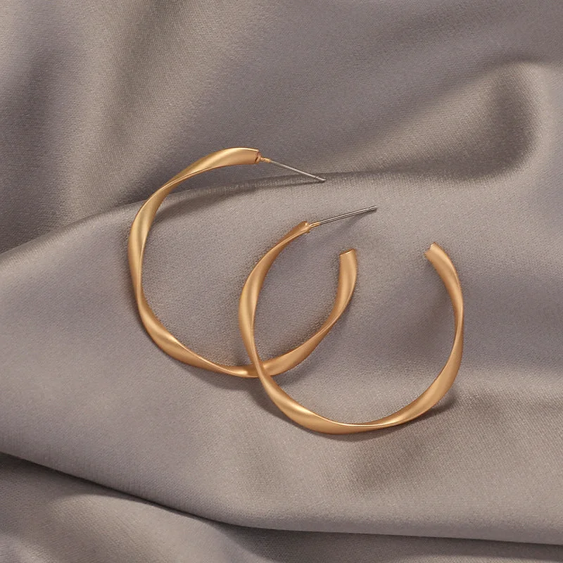 2# Open Twisted Gold Ring