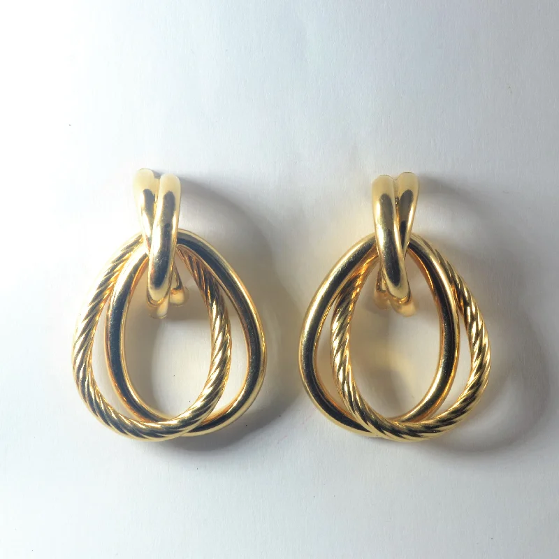 Looping Drop Earrings |