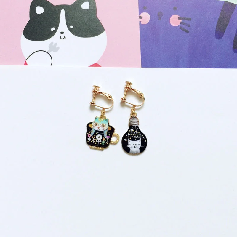 Black Teacup Cat, a Pair of Ear Clips