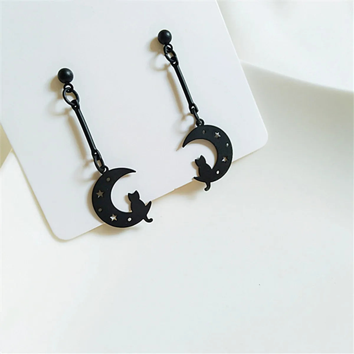 Fashion Moon Cat Metal Plating Women's Drop Earrings 1 Pair