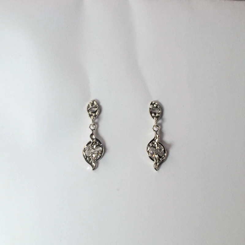 Milgrain Detailed Diamond Drop Earrings | 0.06ctw |