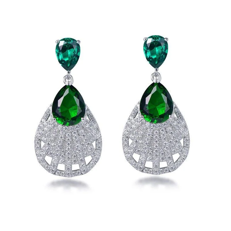 Vintage Emerald Green Pear Cut Drop Earrings