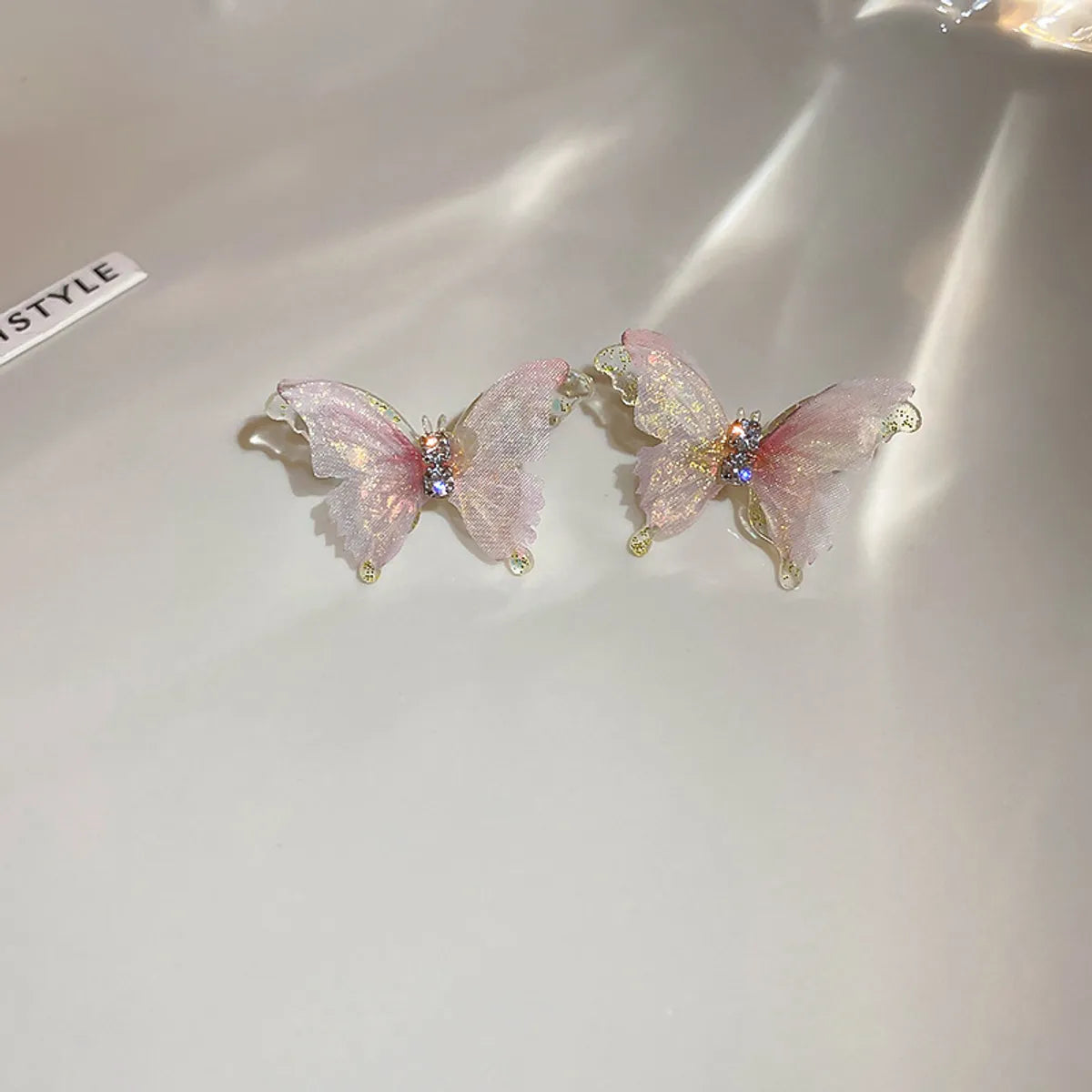 22# Silver Needle-Green Pink Butterfly