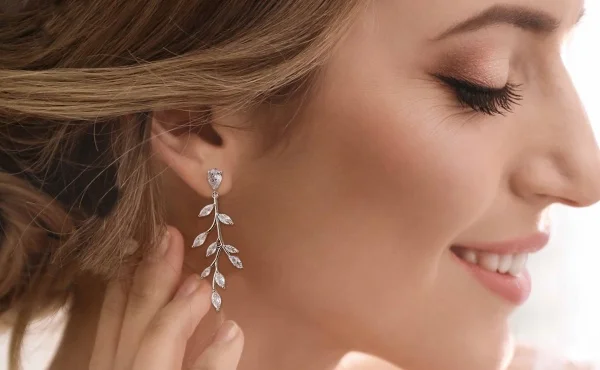 Each earring is exquisitely crafted to combine fashion, elegance and comfort, allowing you to show your best self